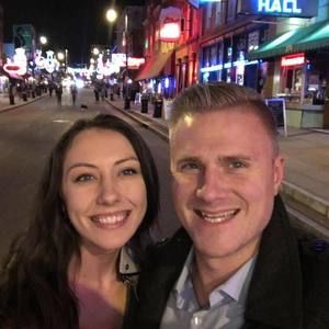 Meet your Posher, Molly